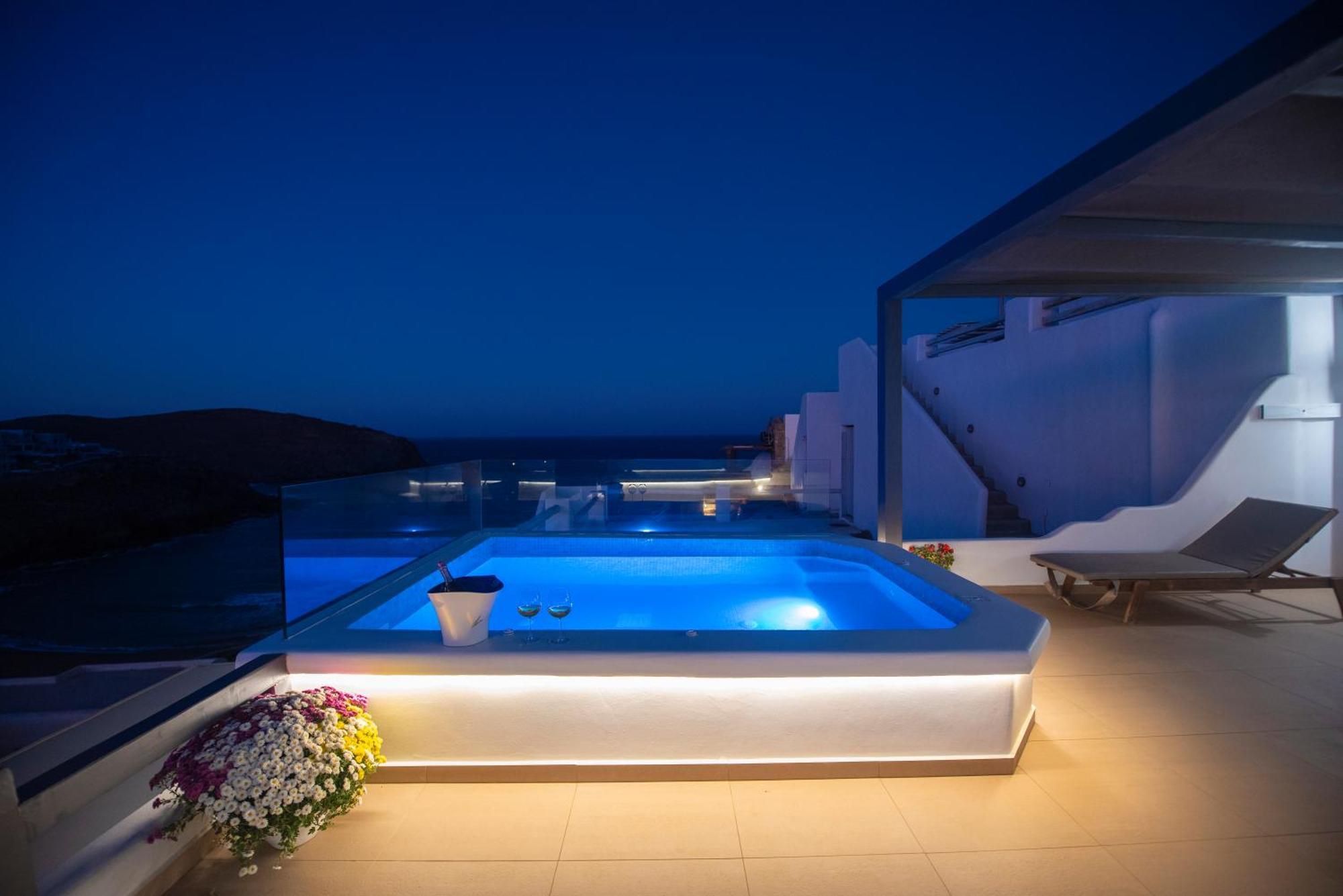 Myrsini'S Luxury Suites Merchia Mykonos Town ภายนอก รูปภาพ